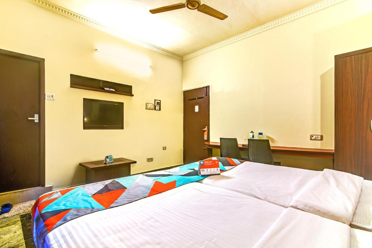 Fabexpress Nestlay Rooms - 100M From Velammal Hall, Moggappair Chennai Eksteriør billede